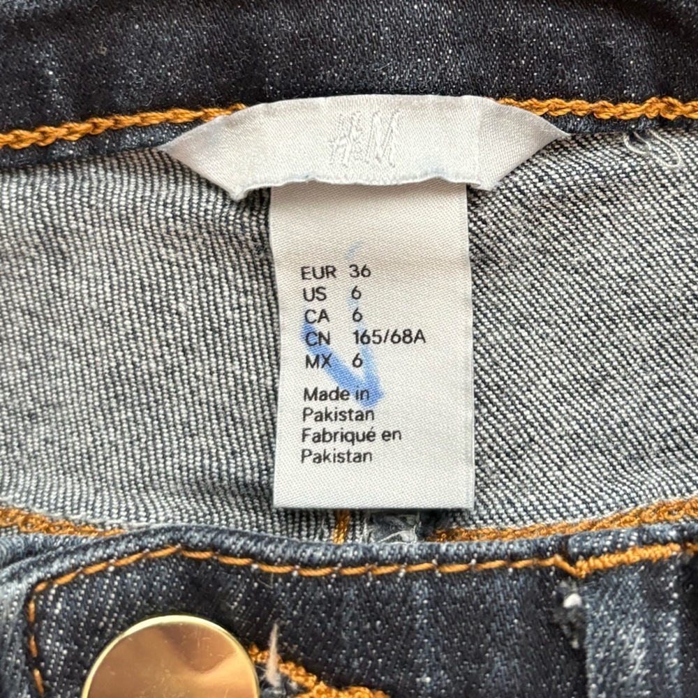 H&M Dark Blue Skinny Jeans – Zipper Ankle – Size 6 - Picture 3 of 13
